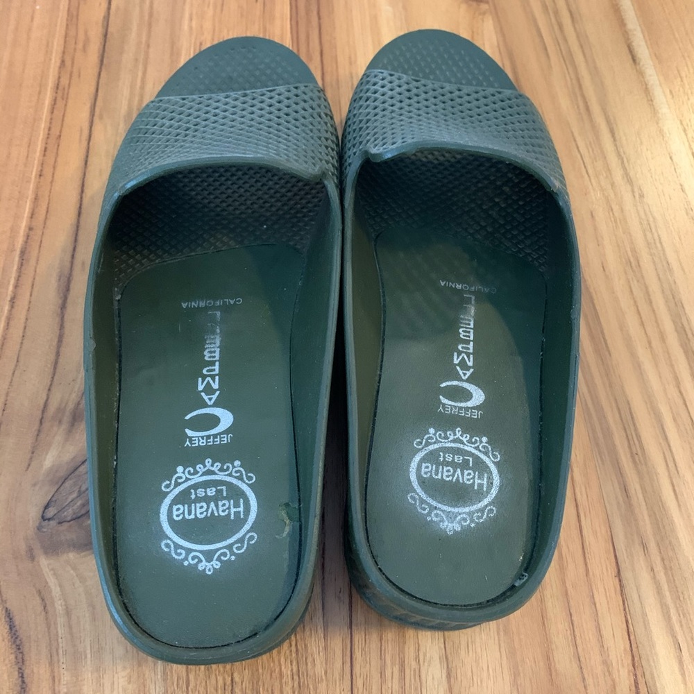 Jeffrey Campbell fling sandals. Never worn!